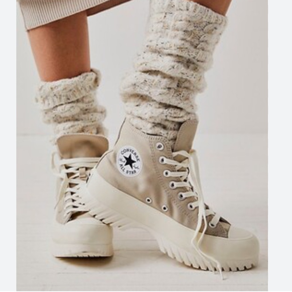 Converse Chuck Taylor All Star lugged 2.0 Hi W9.5/W10 Shoe Boots